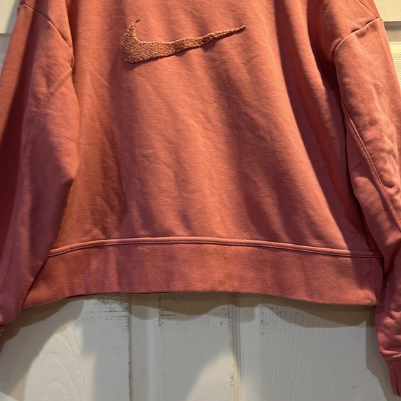Nike Rose Pink Chenille Swoosh Oversized Crop Sweatshirt S - Picture 5 of 6